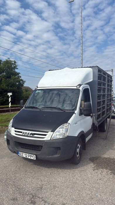 Vând iveco daily 3l