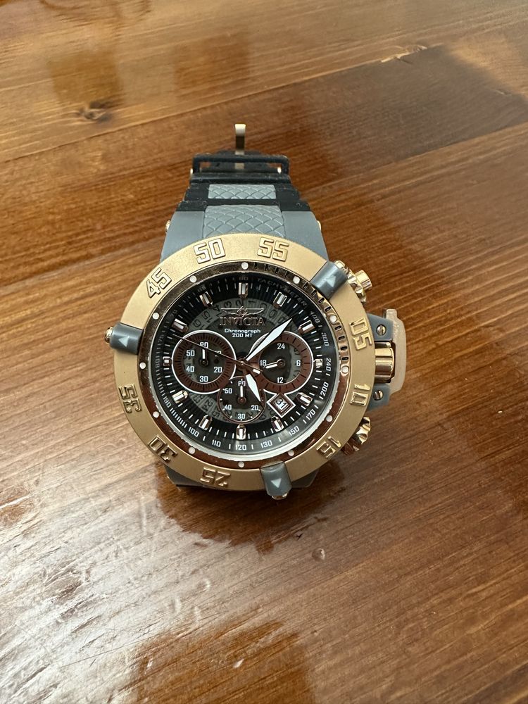 Часовник INVICTA