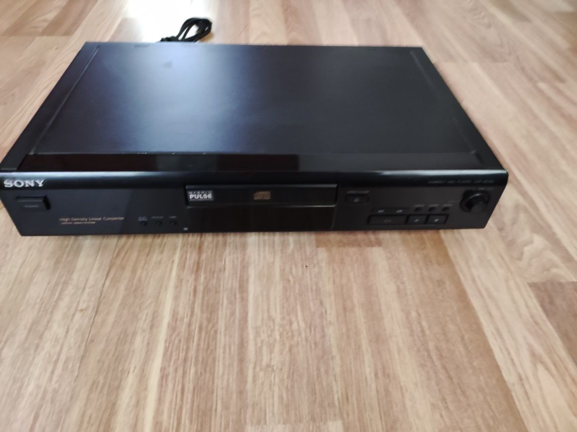 SONY CDP XE-300 сд проигрыватель