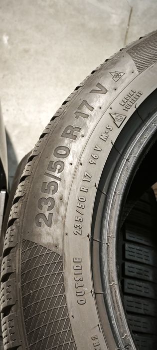 46p. 235/50 R17 96V Continental TS 850 P