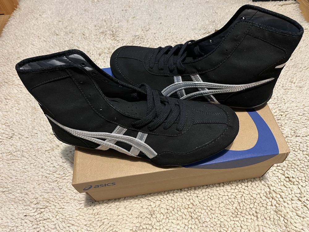 Борцовки Asics Tiger