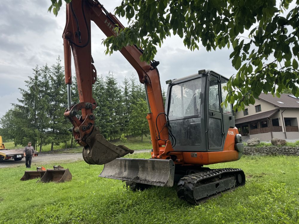 Excavator hitachi ex35