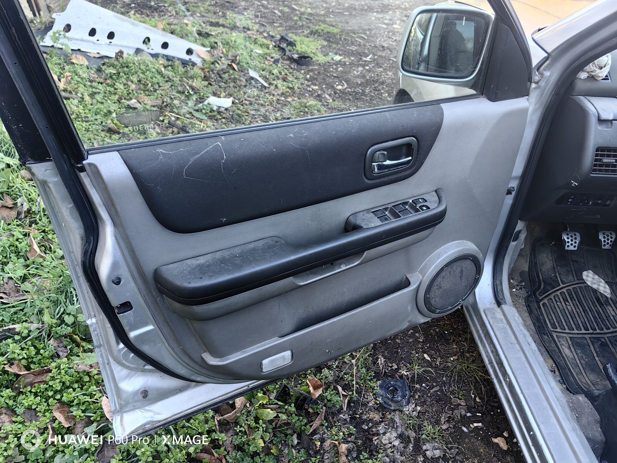 Nissan Xtrail 2.2dci на части