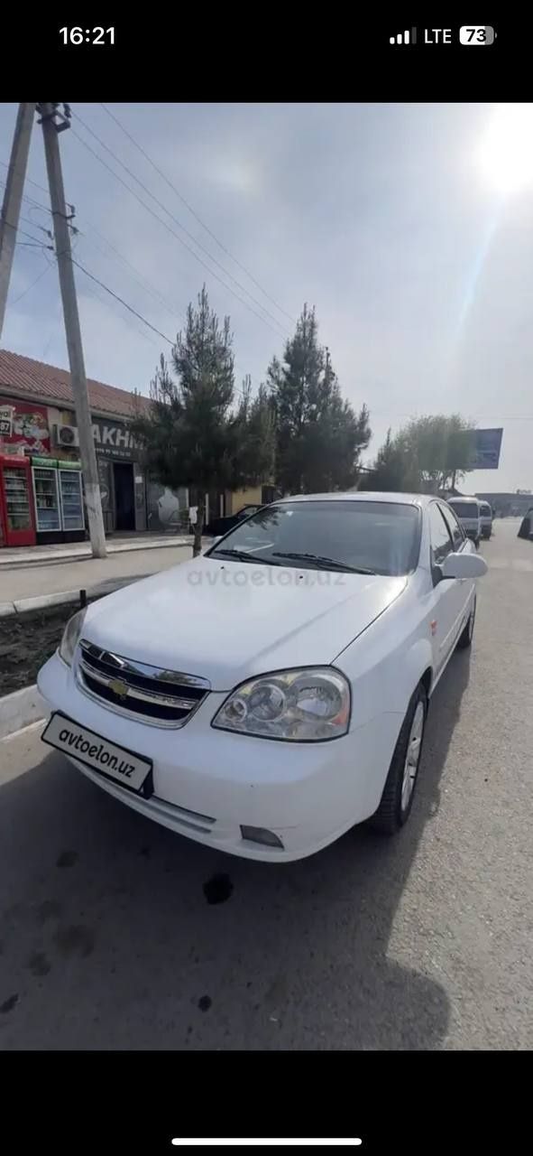 Lacetti 2 sotiladi chevrolet