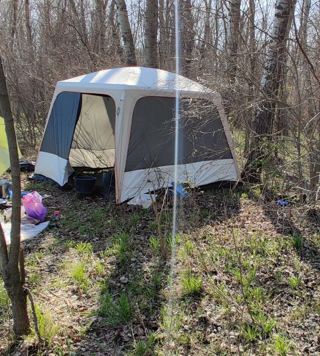 Dezmembrez cort (pavilion) Decathlon (schelet metalic, laterale etc)