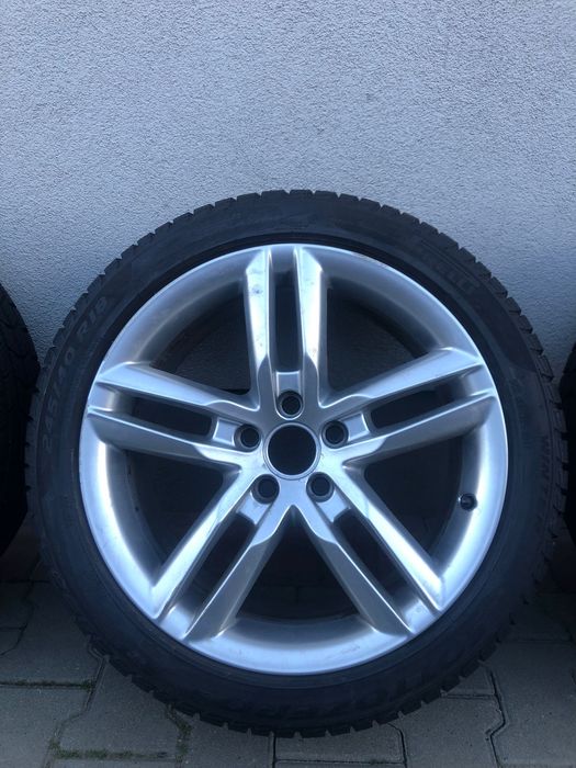 Jante originale Audi 18' cu anvelope de iarna