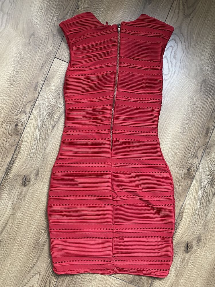 Рокля Guess S