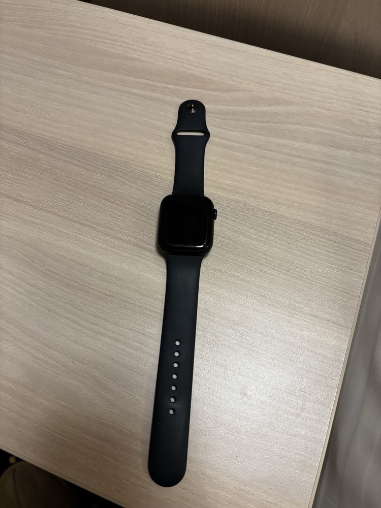 Apple Watch Series 9 45mm Cellular GPS