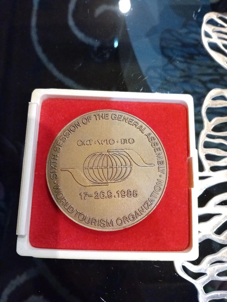 Антична  монета на НДК-1985