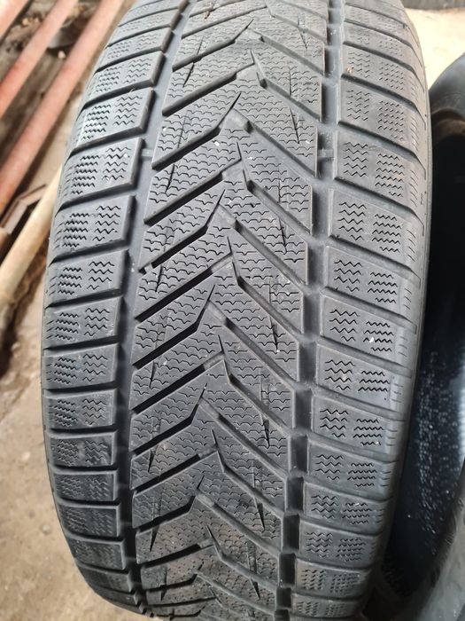 Зимни гуми 265 40 21