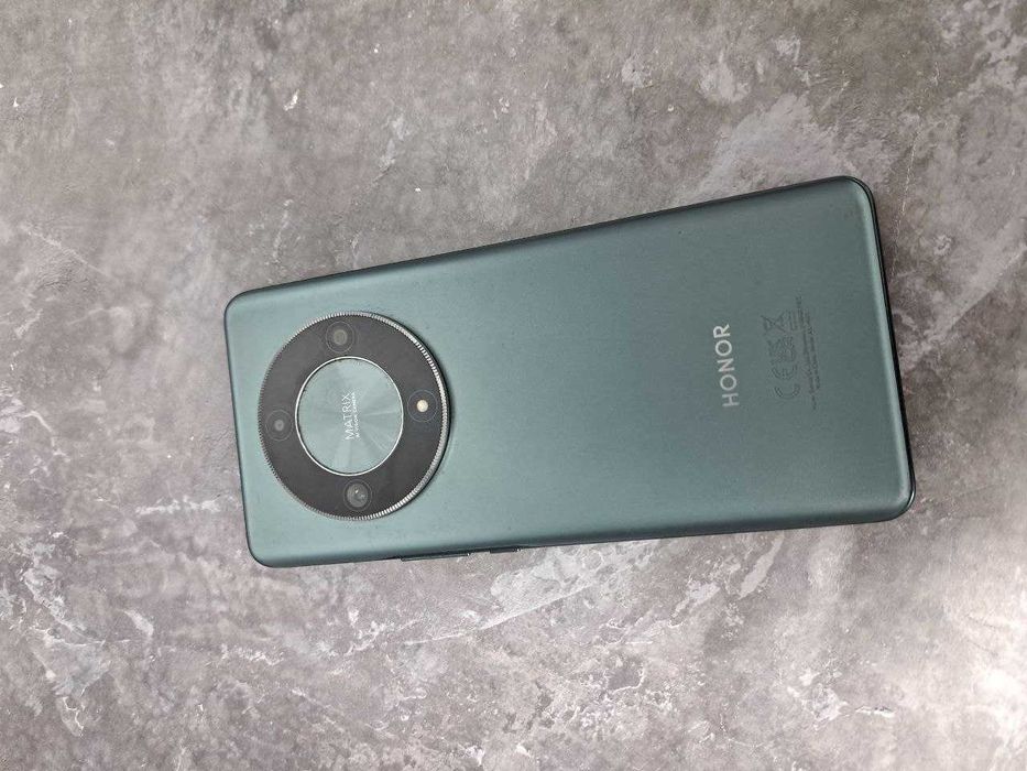 Honor X9b, 256 гб (796868 г. Кокшетау, ул. Абая 128, 21)