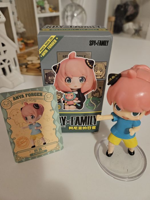 Figurina de colectie spy family