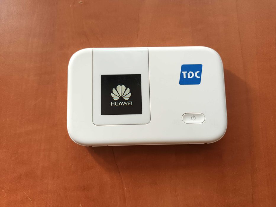 Router modem cartela SIM Wifi 4G LTE Huawei E5372 Airbox MiFi Portabil