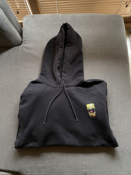 Черно худи със Spongebob