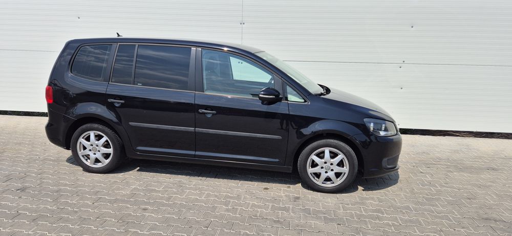 VW TOURAN 1,6 TDI - 7 locuri