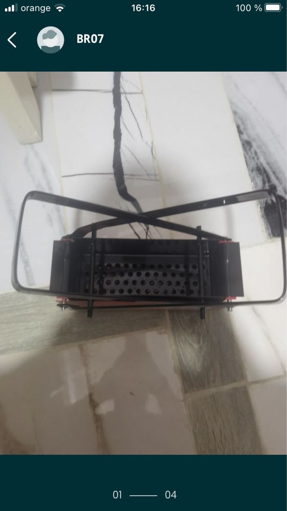 Presa pentru brichete de rumegus