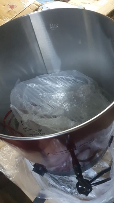 Oala electrica de fiert porumb si pt vin 28 litri