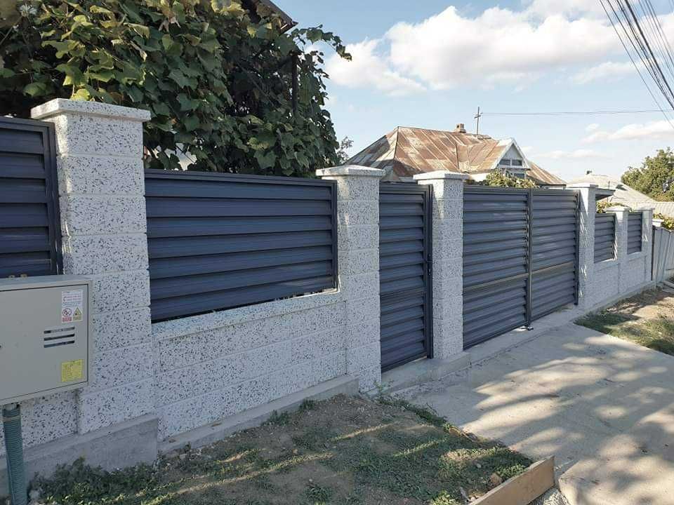 Garduri din sipca metalica, panou stil jaluzele, tabla, plasa si BCA