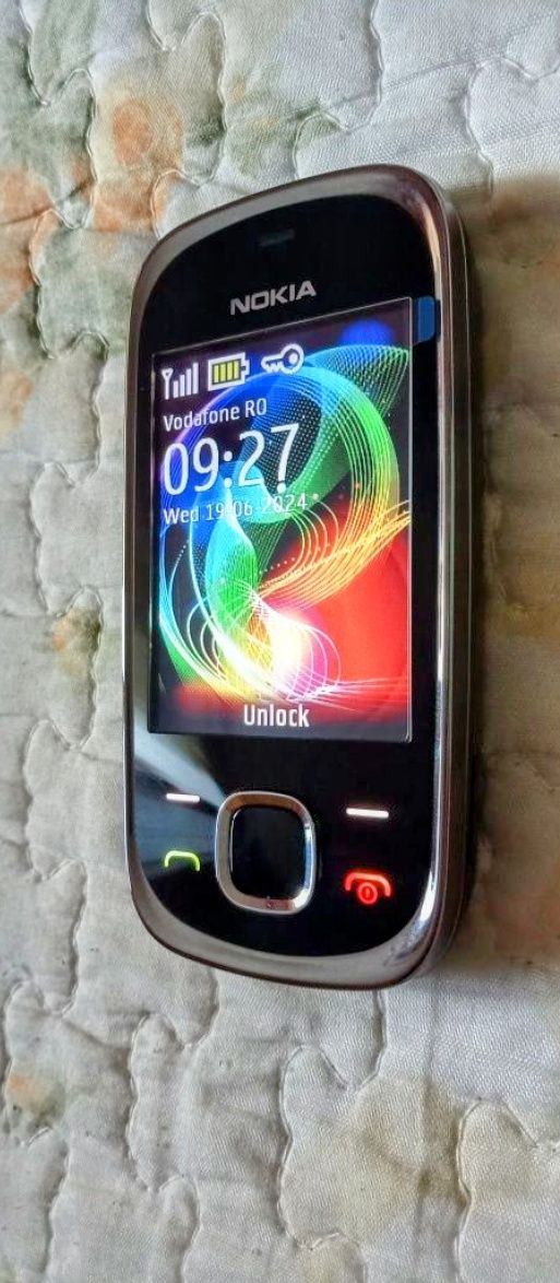 Tel Nokia 7230 nou