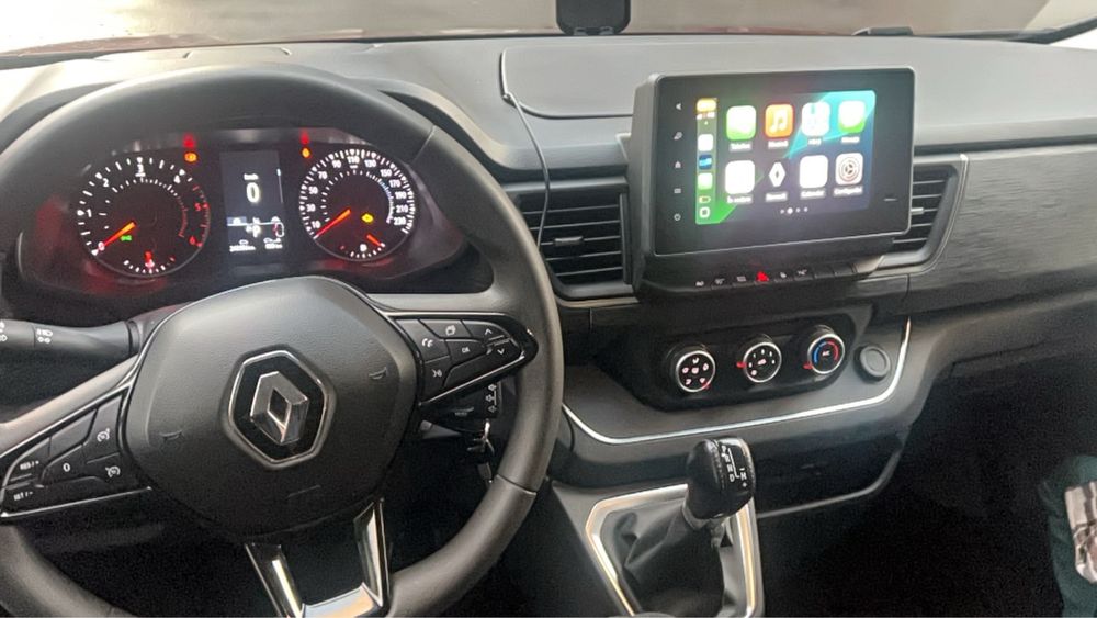 Inchirieri microbuze 8+1 automate transport persoane si auto platforma