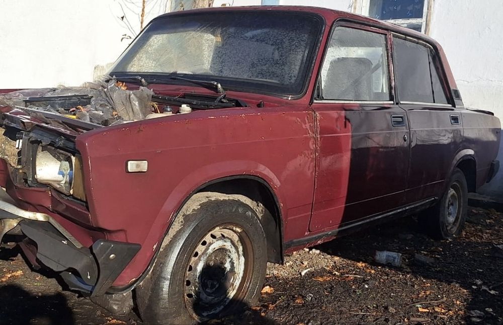 Продам ваз 2107