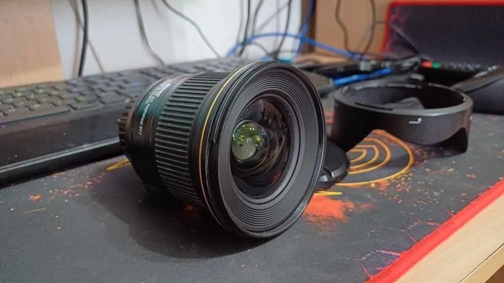 Nikon Nikkor 20mm f/1.8 G FX AF-S full frame Montura F