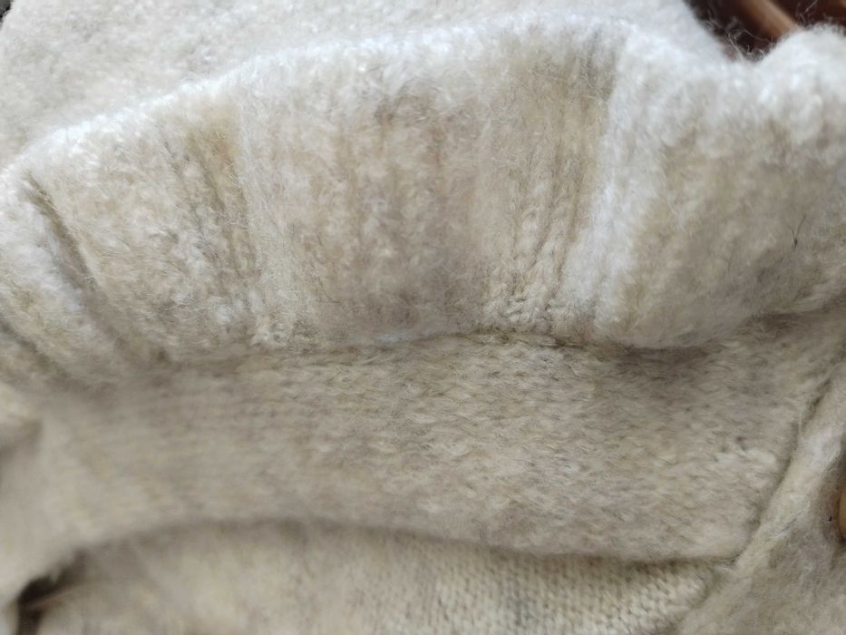 жилетка Mango, нова с етикет