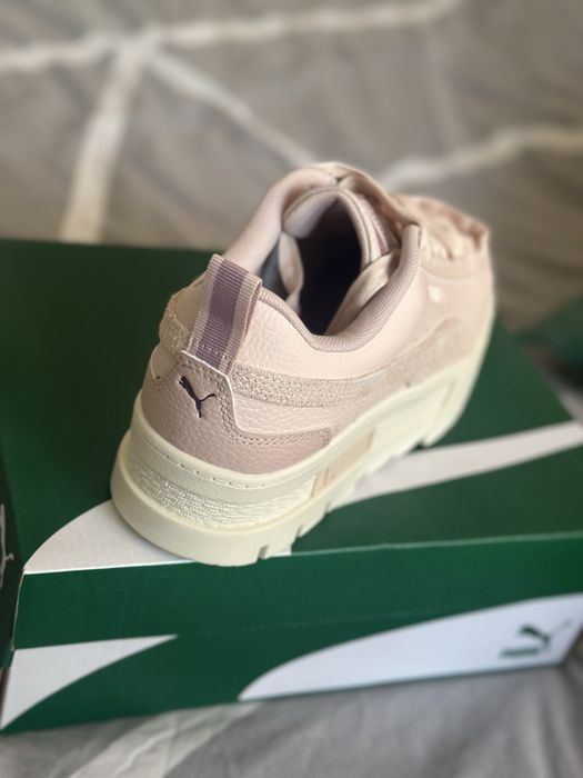 Чисто нови обувки