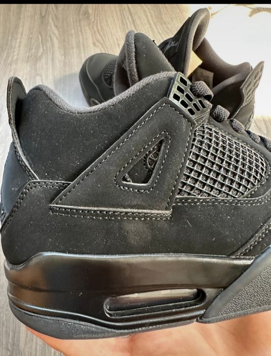 Jordan 4 black cat