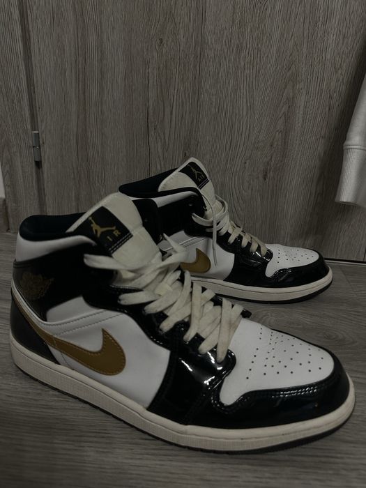 Adidasi Air Jordan 45,5