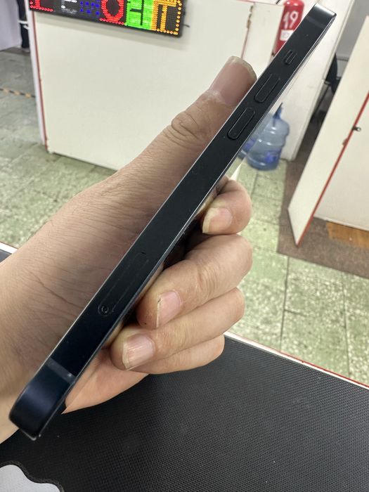 Iphone13 256G все работаиет