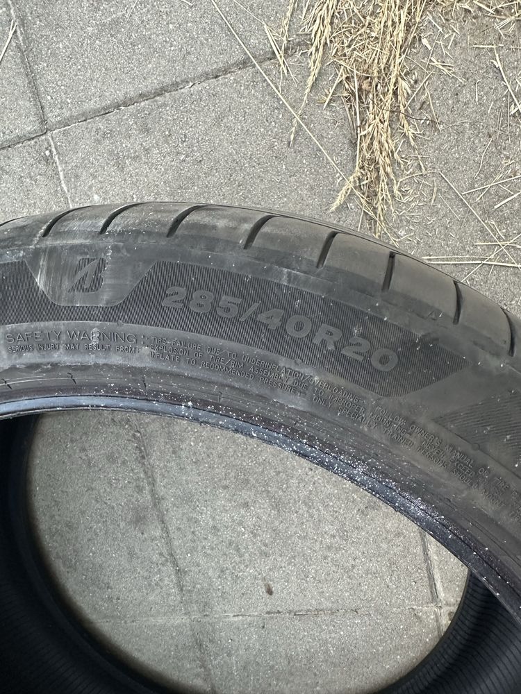 Летни гуми Bridgestone 285 40 20 и 255 45 20
