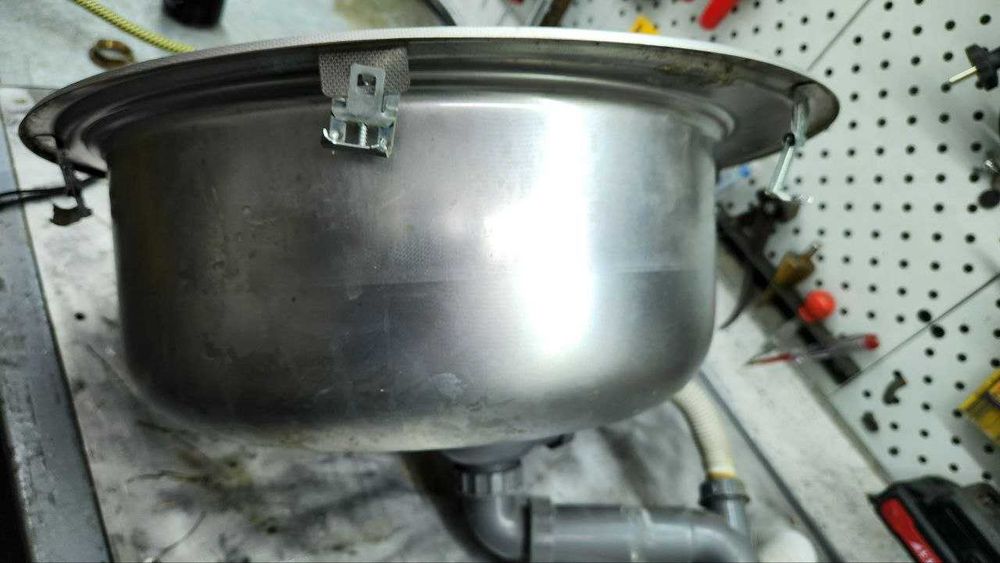 Раковина для кухни + сифон БУ