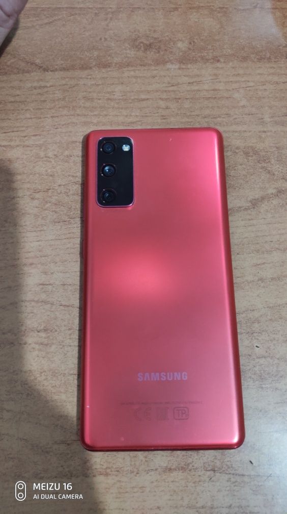 Продам самсунг s20 Fe snapdragon