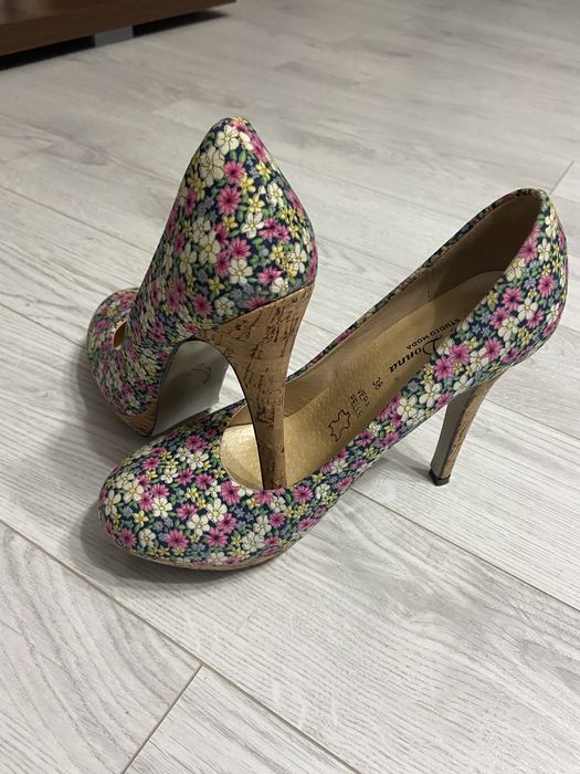 Vand pantofi Solo Donna, mărimea 38, interior piele