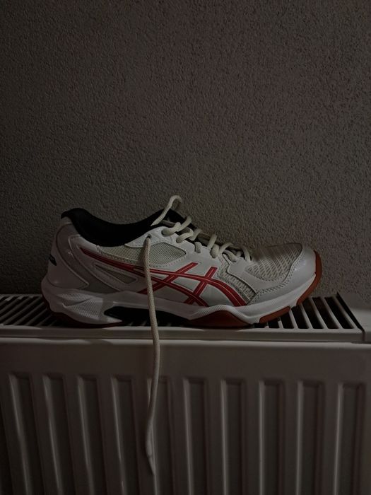 ASICS дамски обувки