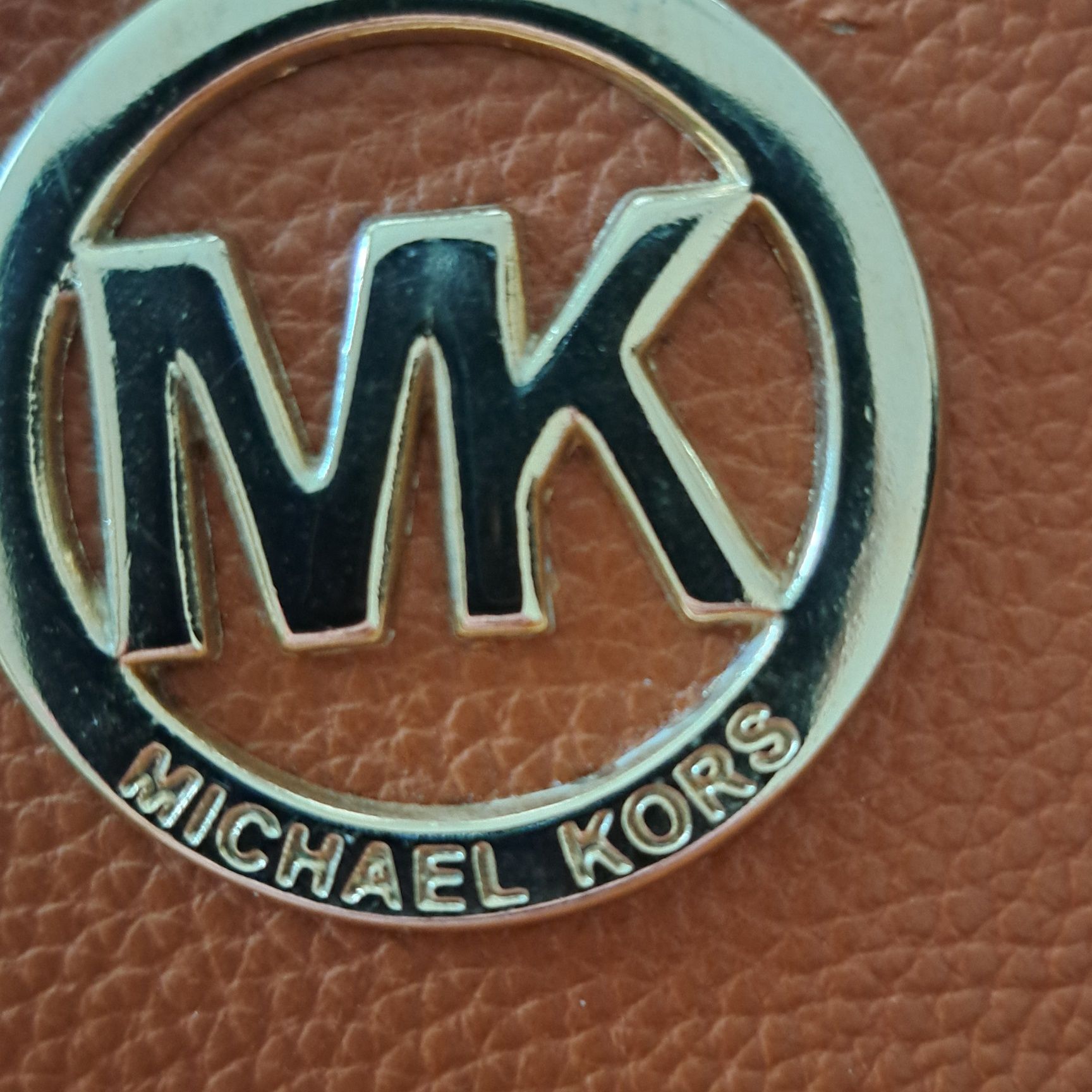 Michael Kors дамска раничка