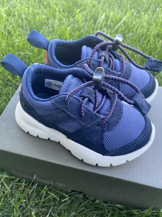 Adidasi baiat marimea 21 Timberland