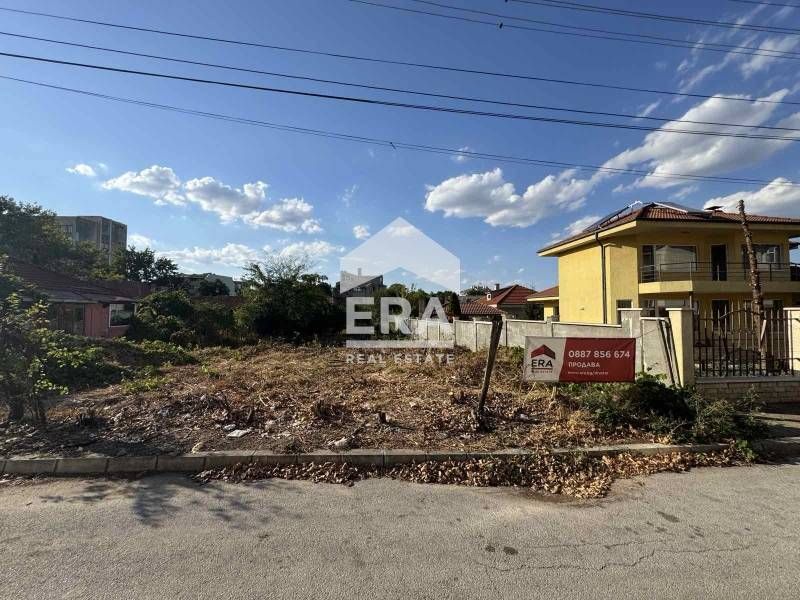 ЕКСКЛУЗИВНО! ЕРА ДРЪСТЪР предлага за продажба поземлен имот на крачки