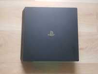 PS4 PRO 1 TB cu 1 maneta