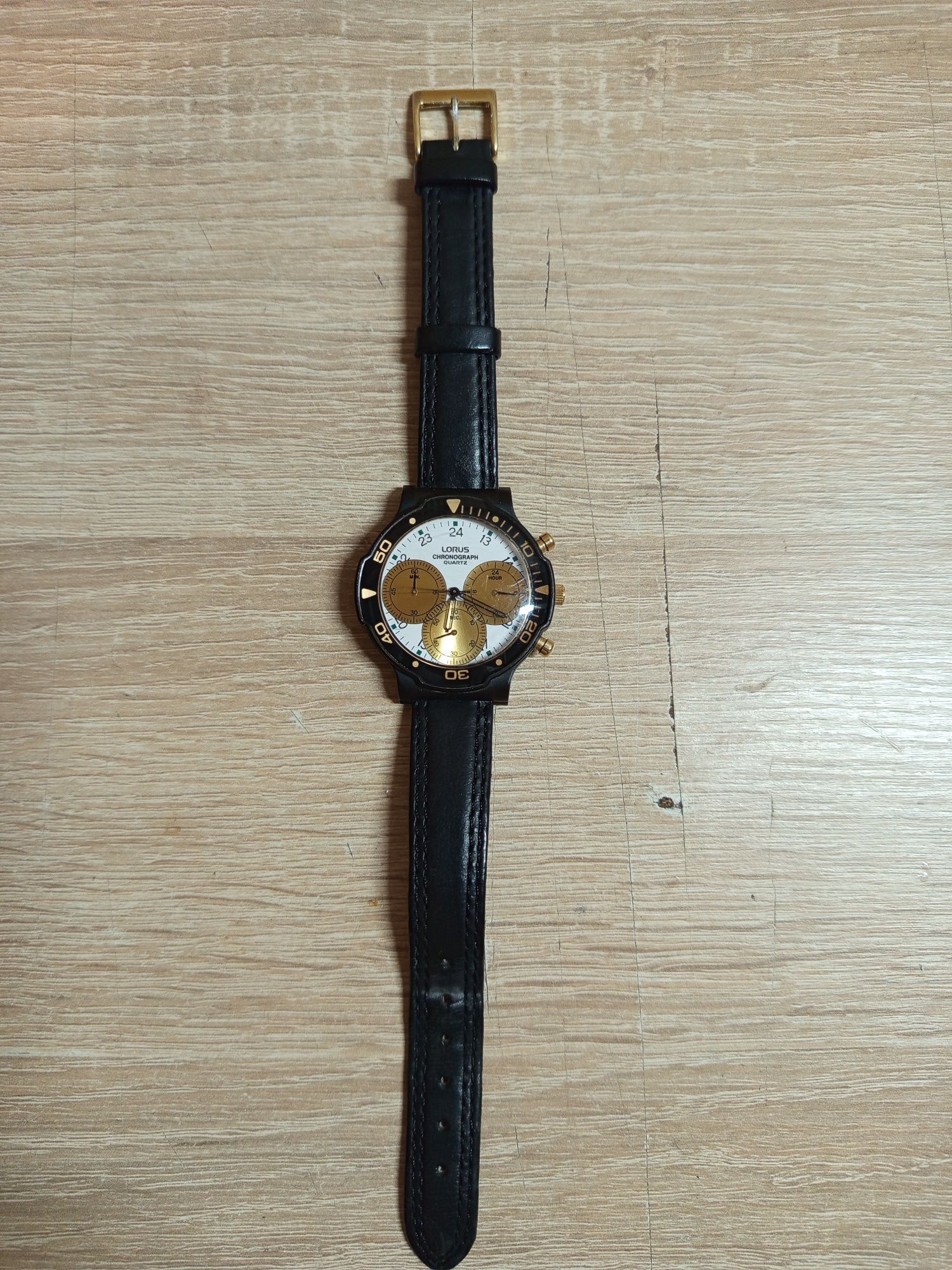 "Lorus" (by Seiko).хронограф