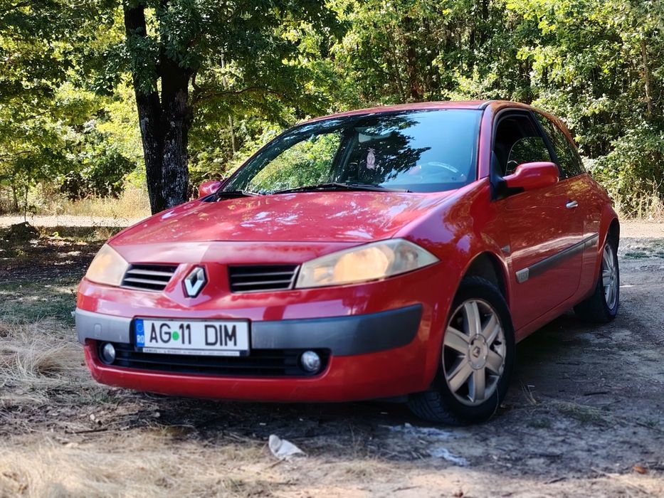 Renault Megane II Hatchback – 1.6 16V 112CP • 190.000 km
