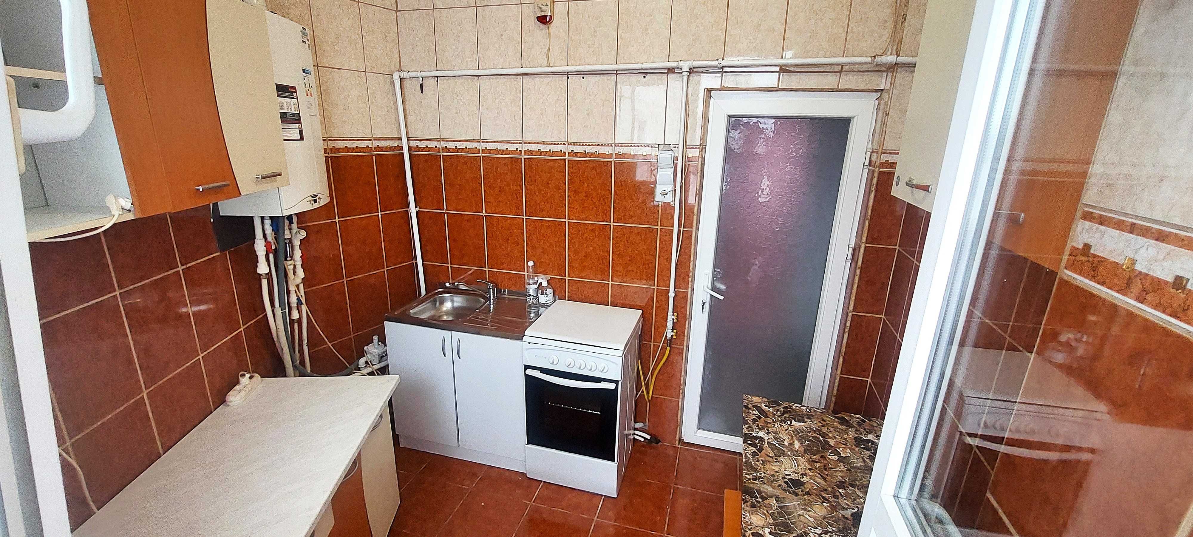 PROPRIETAR  - De inchiriat ap 3 cal Universitate - Rosetti - Batistei