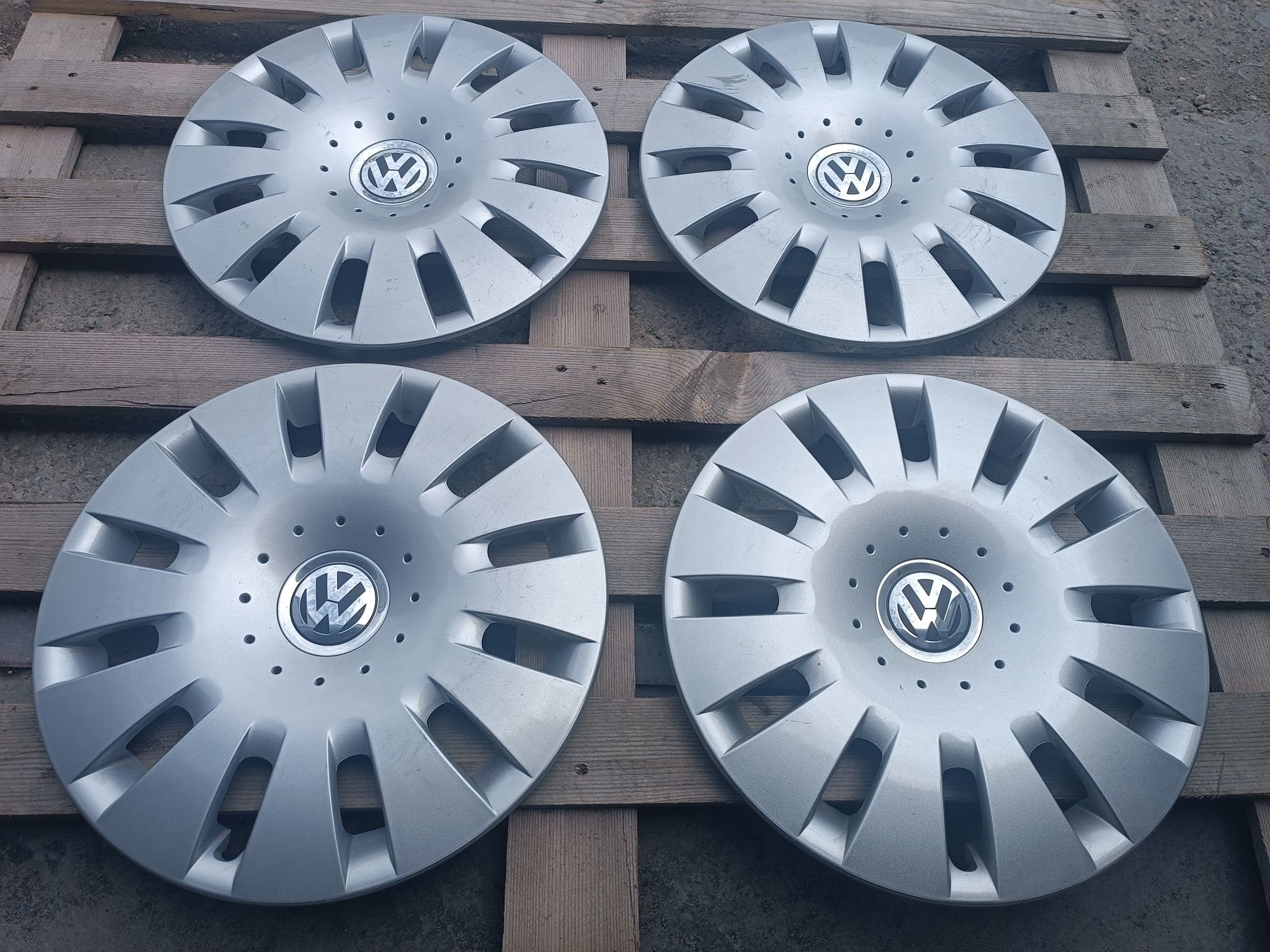 Оригинални тасове VW 16 цола
