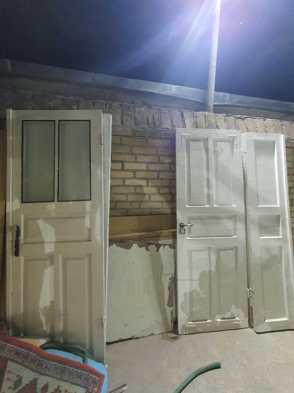 Эшиклар сотилади