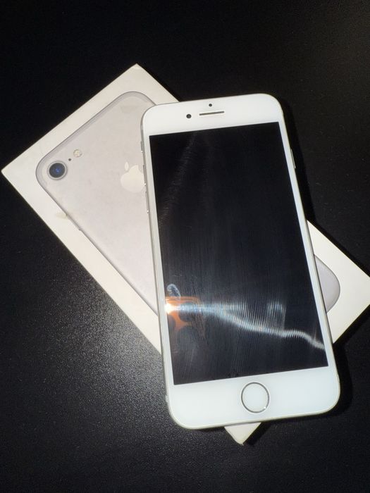 Айфон 7 128гб б/у