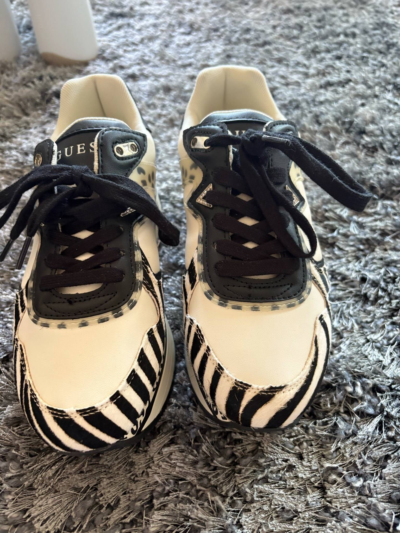 Adidași GUESS originali