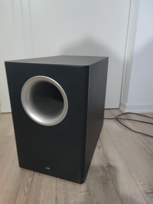 Subwoofer activ Canton AS 10