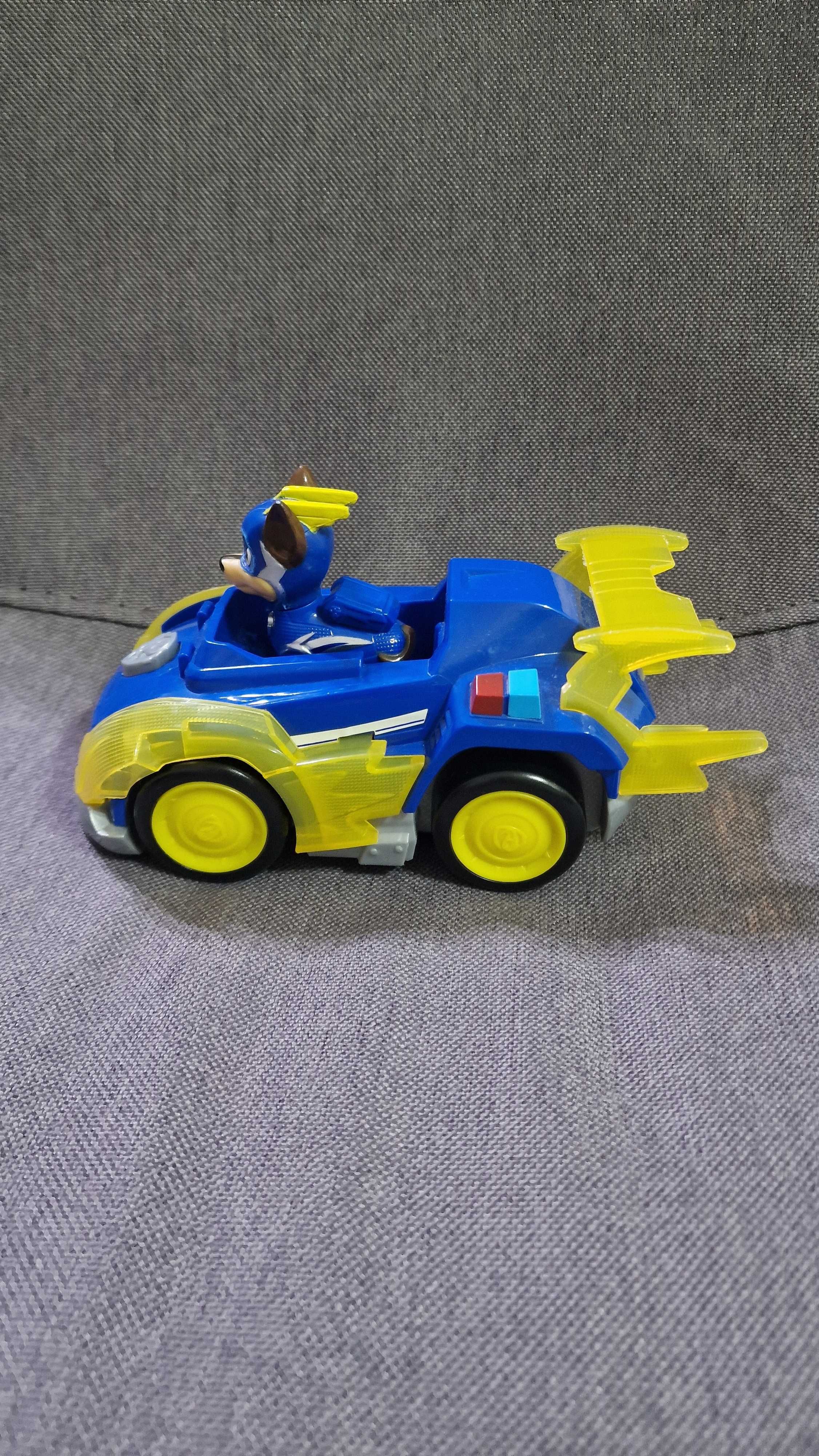 Patrula catelusilor vehicul de baza deluxe chase - paw patrol