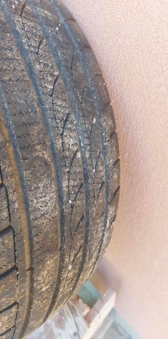 Cauciucuri 245 45 R18 iarna